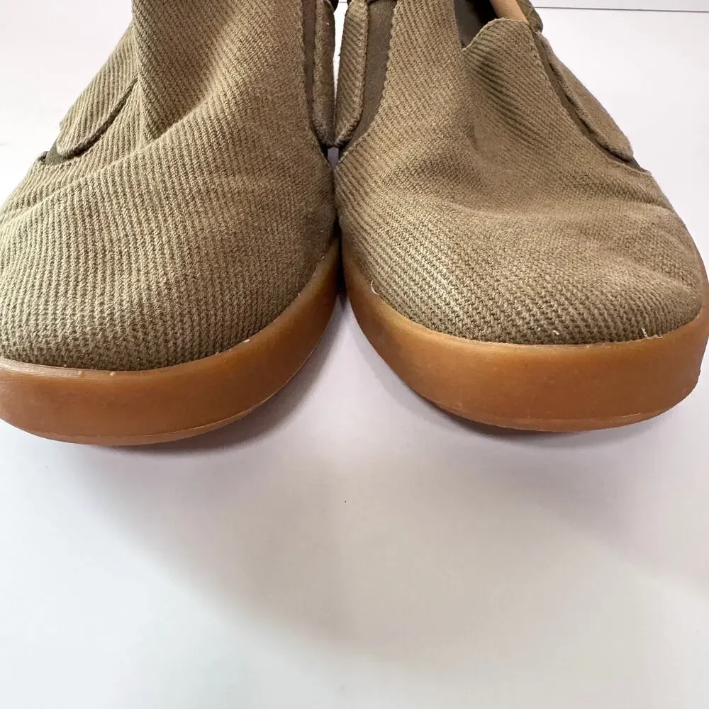 Teva Mens Sterling Slip On Casual Shoes Size 8 Canvas Classic Olive Green
